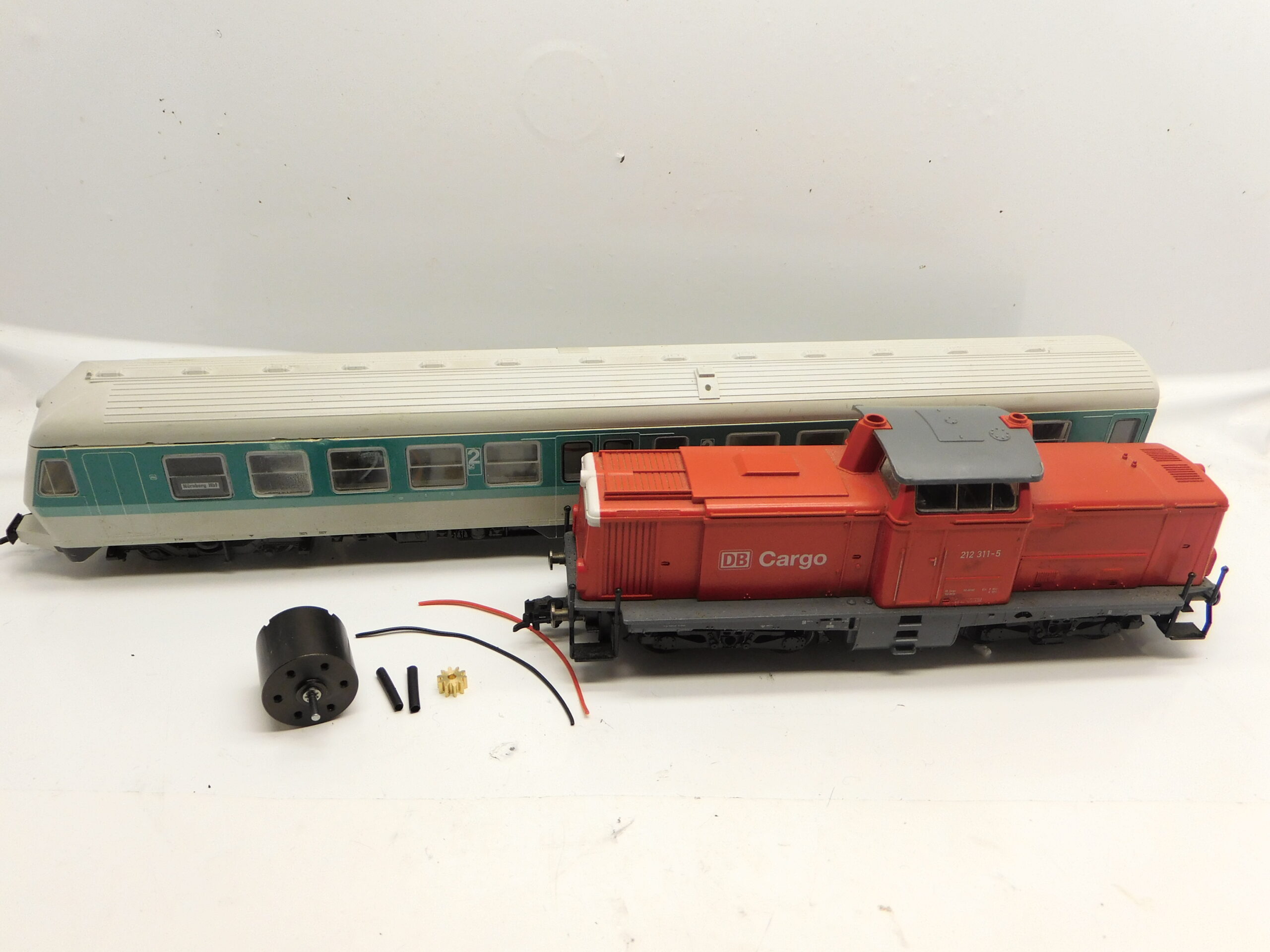 Fleischmann Ae 3/6, BR 24, BR 38, BR 50, BR 55, BR 78, BR 86, BR 94, BR 120, BR 141, BR 211, BR 212, BR 221, BR 401, BR 402, BR 614, G8.1, ICE-T, MV9, P8, S6, T16.1, T18, V100, V610, NS Sprinter, SNCF 040, 050, 230, 232