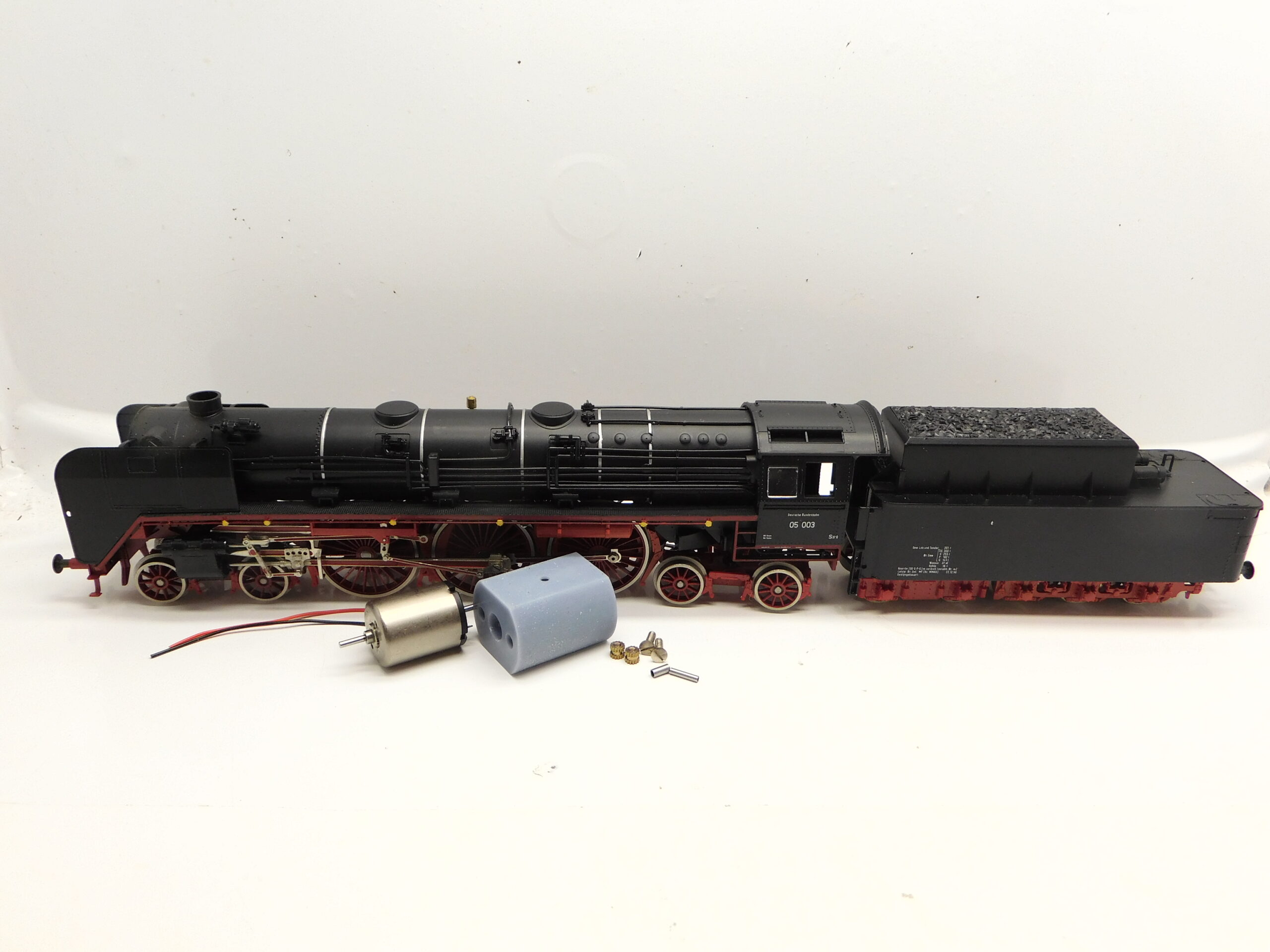 Liliput BR 05 (motor with Cardan coupling)