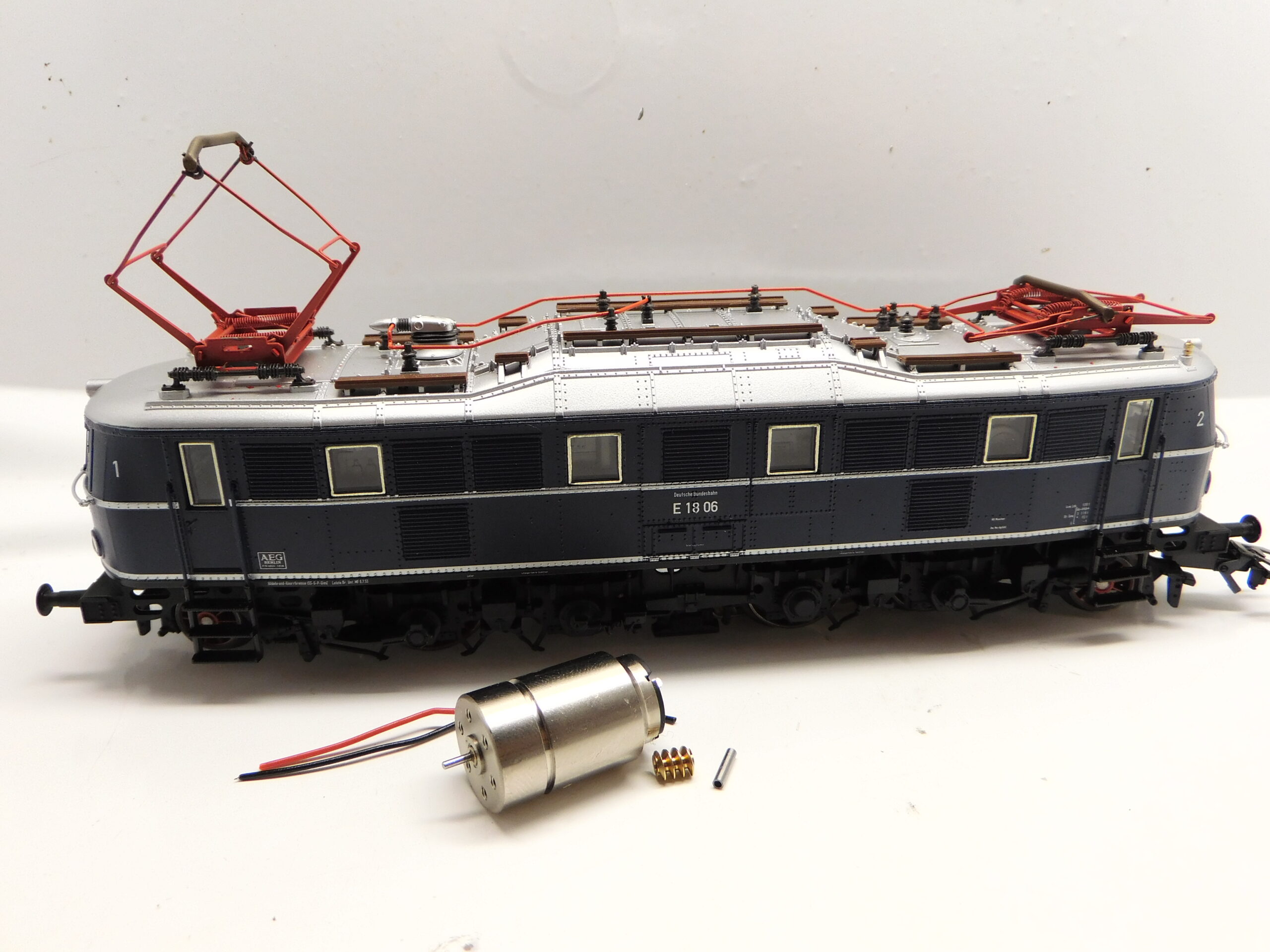 M?rklin SDS sinus BR 119, BR 152, BR 182, BR 189, E 18, E 19, ES 64 F4, ?BB Rh 1018, ?BB Rh 1216, SBB Re 474, SJ Reihe 441
