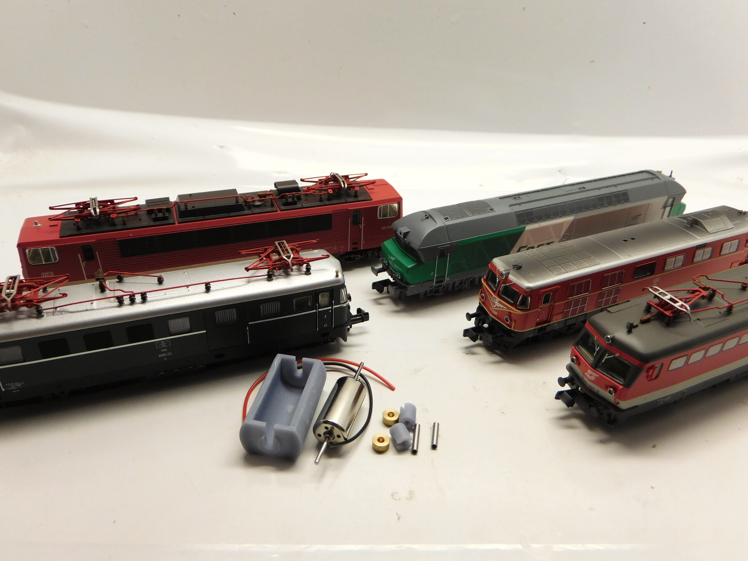 Arnold DB BR 155/BR 156, DR BR 156/BR 250, ?BB Rh 1046/Rh 2050/Rh 4061, SNCF CC 72000
