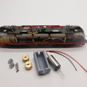 Flm DB BR 182, BR 183, BR 190, ?BB 1016/1116/1216, HKX ES 64 U2, MAV 470, GySEV 1047.5 - China met cardan