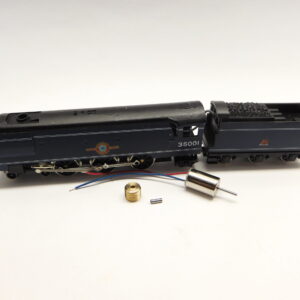 Farish Battle of Brittain Class, Castle Class, Class 08, Class 101, Class 3F Jinty, Class 4MT, Class 4P, Class 5, Class 5 MT, Class 61 Prairie tank, Class 8F, Class 8P, Class 8P Merchant Navy, Class 8 P Rebuilt, Class 94 Pannier, Class A3, Class A4, Class J94, Duchess Class, Hall Class, Holden Class, Standard Tank, NS 500/600 Hippel, NS 8800