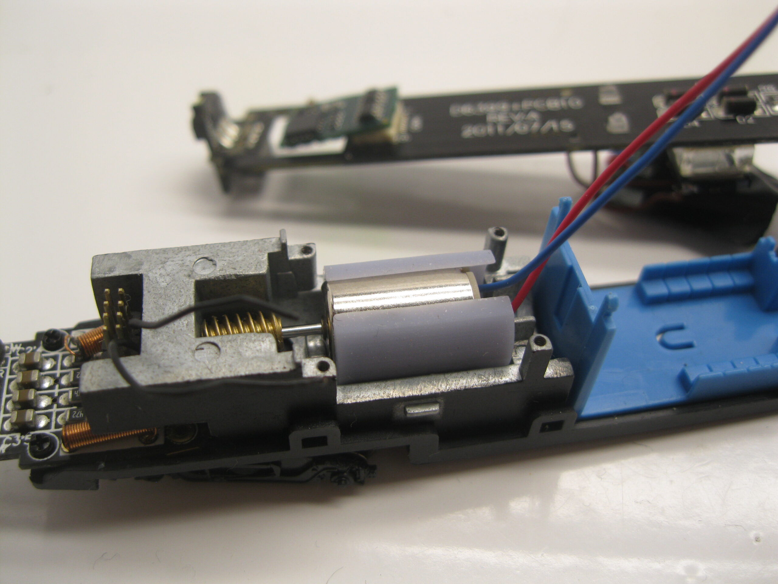 Liliput Flirt (2 Motoren) – Bild 2