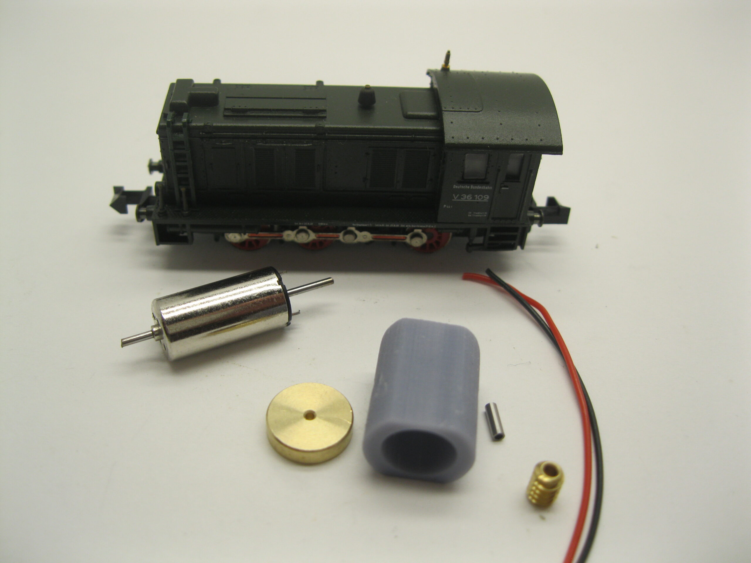 Minitrix V 36 (Motor + Dig interface) Ab 1997